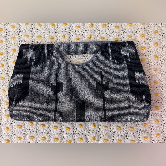 Moyna Black Silver Metallic Floral Seed Beaded Handbag Evening Bag Clutch - Picture 2 of 10